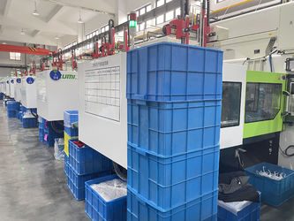Chiny NINGBO XINYAN PACKAGING CO.,LTD