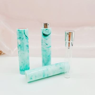 8ML ABS Materiał Pokrywa Wstrzykiwania Marmurowy kolor Wkład perfum Butelka z rozpylaczem Konkurencyjna cena