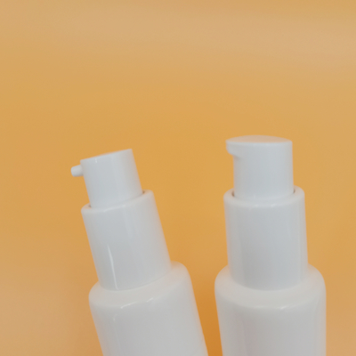30 MM Średnica PE Plastikowa tubka z balsamem Pojemność 30 ml - 50 ml PCR 50% Bariera